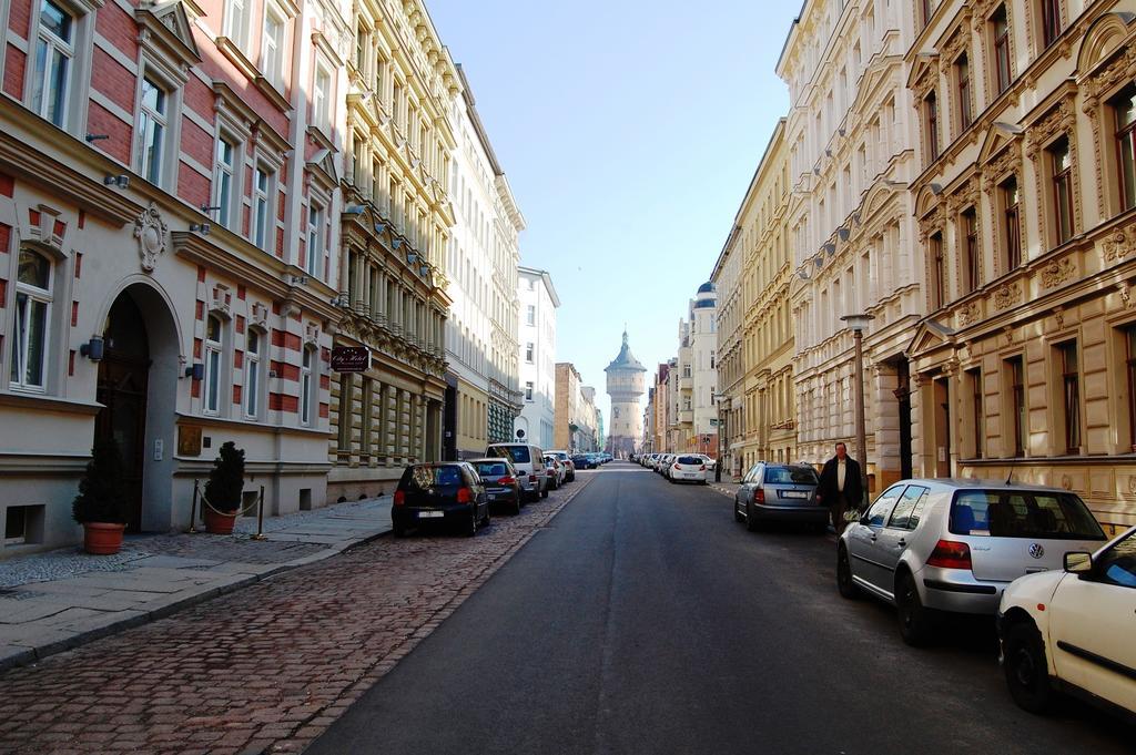 City-Hotel Am Wasserturm Halle ハレ エクステリア 写真